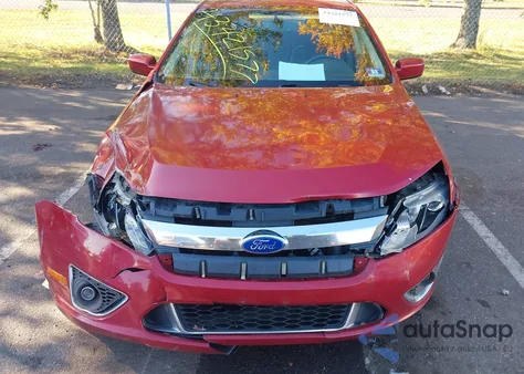 2010 Ford Fusion Sport из США, поврежденный, VIN 3FAHP0KC4AR254078